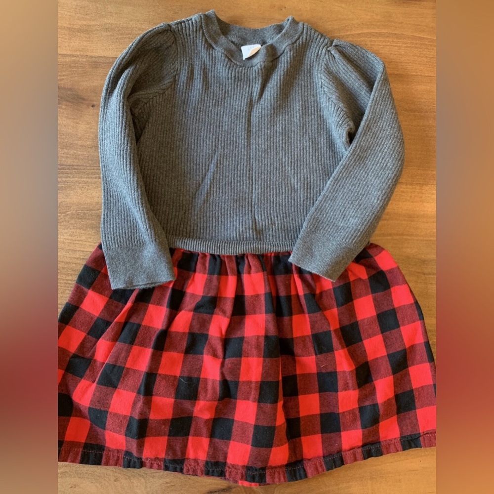 Gap size 5 buffalo check sweater dress